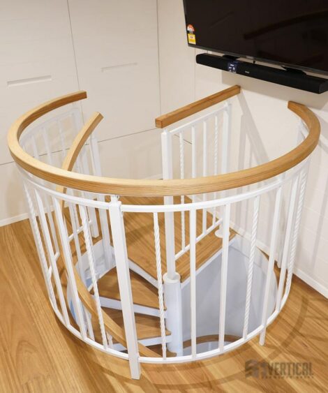 Вид ограждения Спиральной лестницы с площадкой 360° Открытого типа